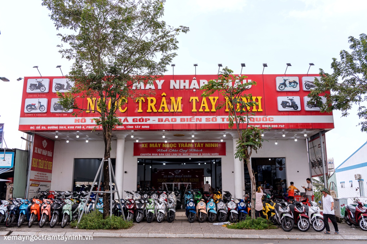 Trang chủ 57 cua hang xe may Ngoc Tram Tay Ninh xemayngoctramtayninh.vn 125
